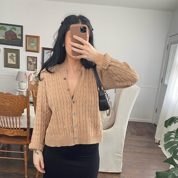 Eddie Bauer tan cable knit button up cardigan size m - Picture 4 of 7